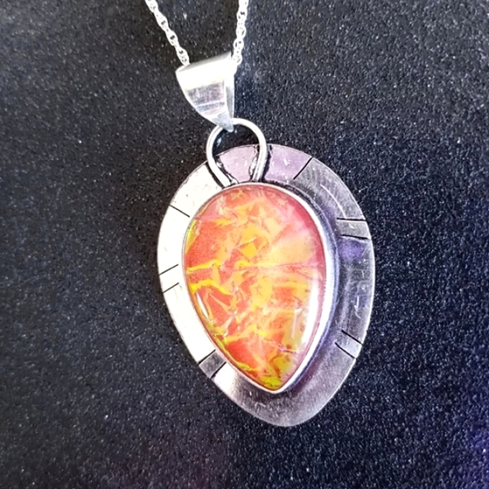 Sterling silver orange triplet opal teadrop pendant on 20 inch necklace new